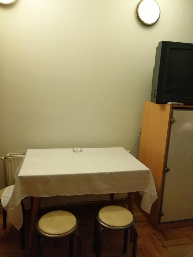 Apartamento Pansion Velickovic Niska Banja Exterior foto